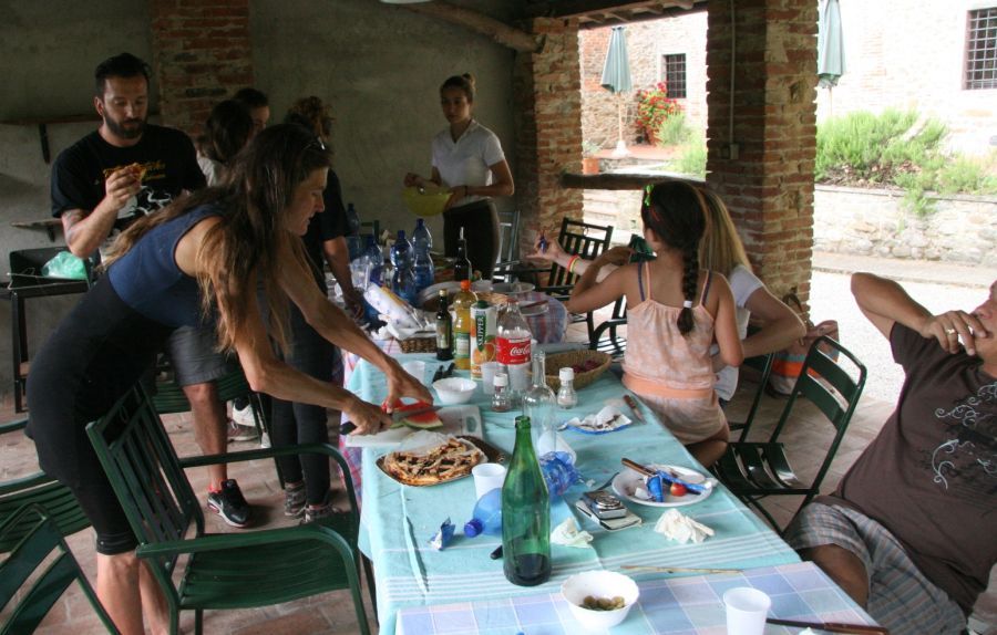 BBQ after the exam at the Villa Stabbia riding centre 