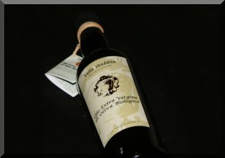 4 tuscan olive sorts makes the Villa Stabbia oil